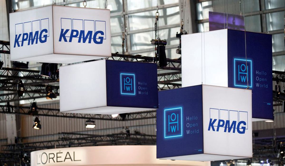 Accounting firms KPMG and PwC to exit Russia